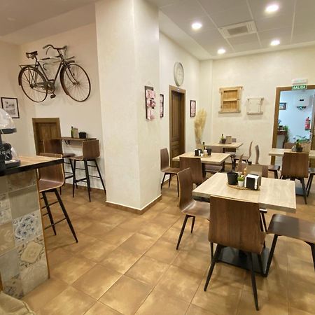 Apartamentos Rurales, La Casa De Baltasar Фондон Экстерьер фото