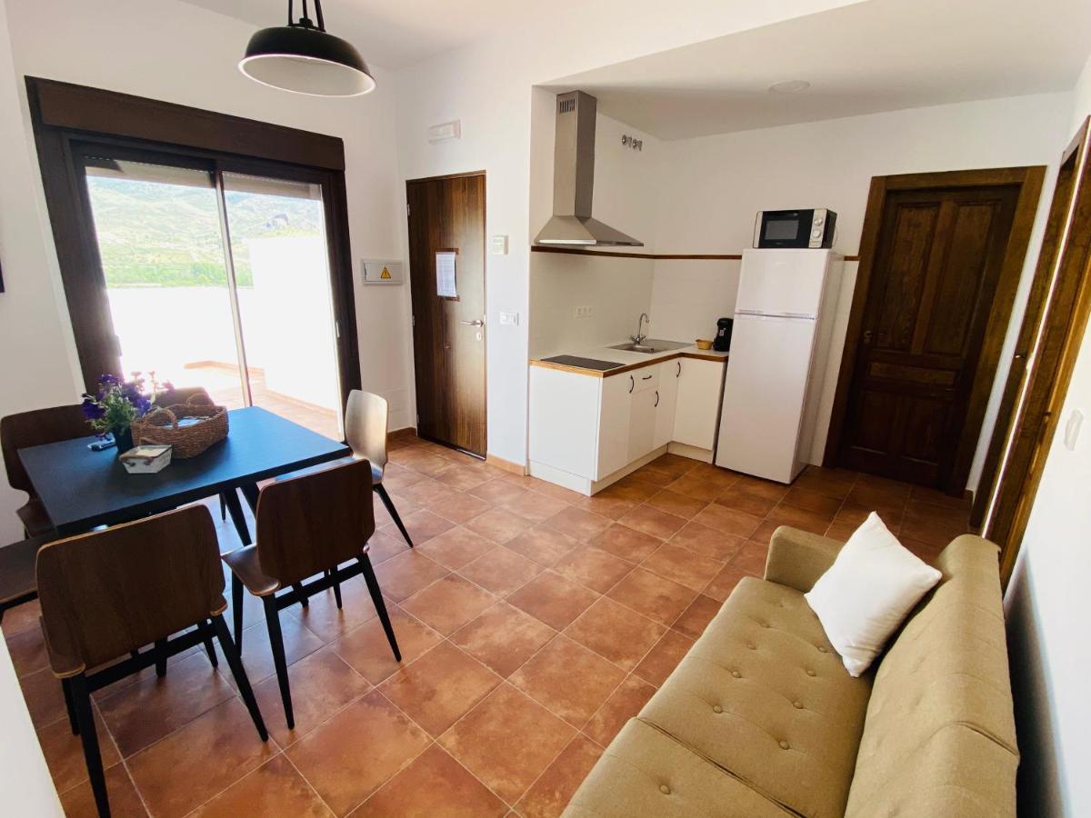 Apartamentos Rurales, La Casa De Baltasar Фондон Экстерьер фото