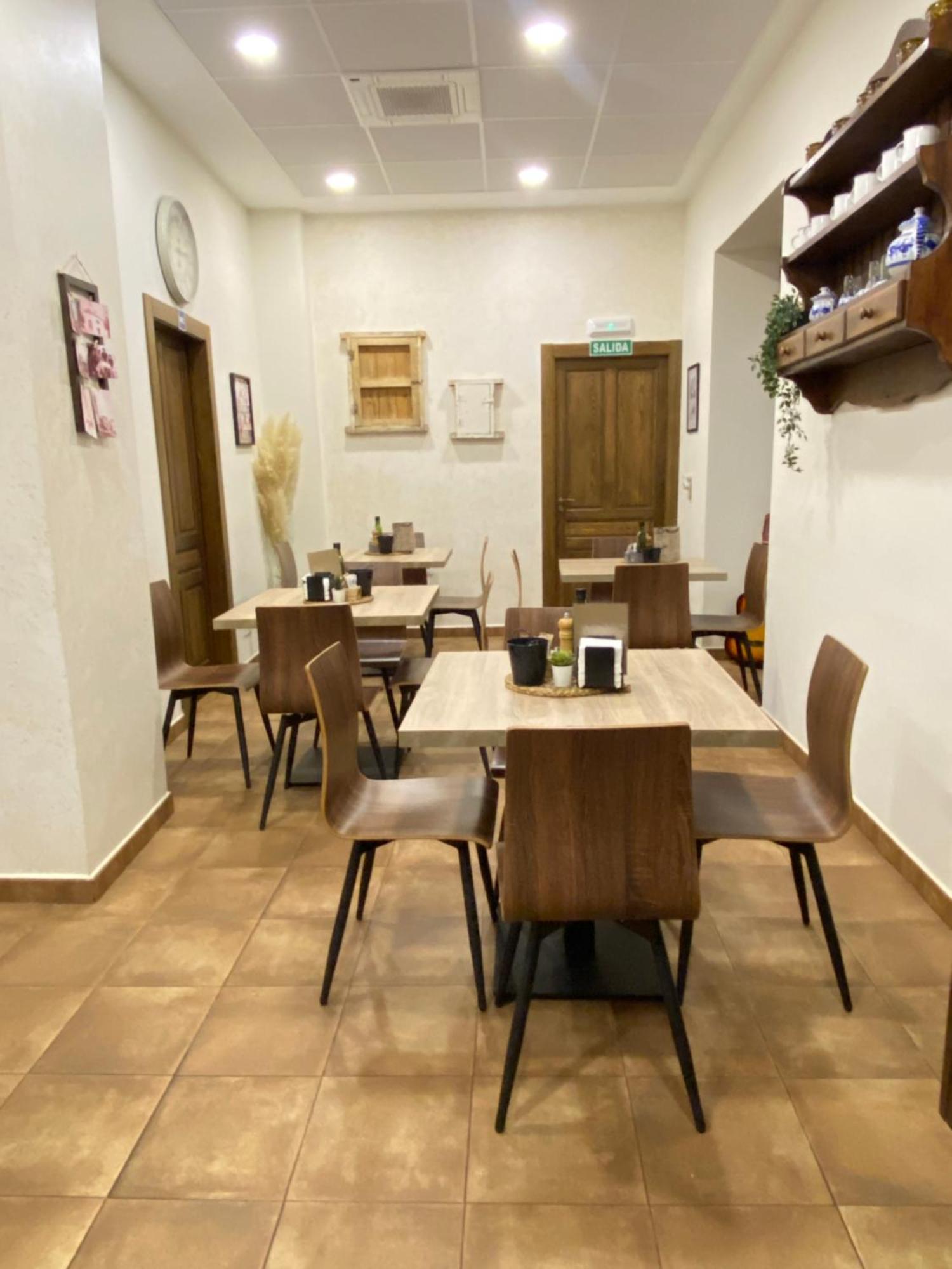 Apartamentos Rurales, La Casa De Baltasar Фондон Экстерьер фото