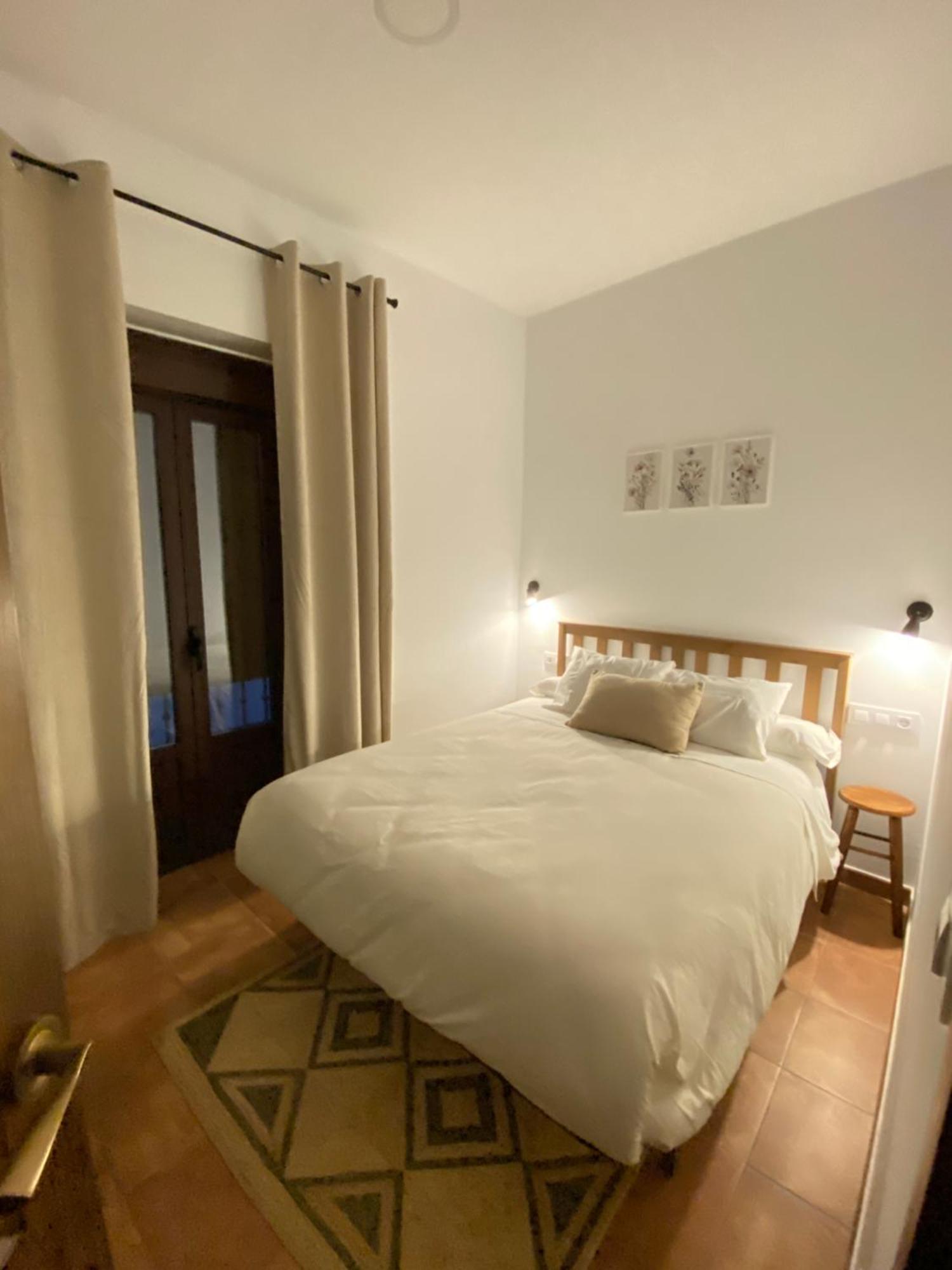 Apartamentos Rurales, La Casa De Baltasar Фондон Экстерьер фото