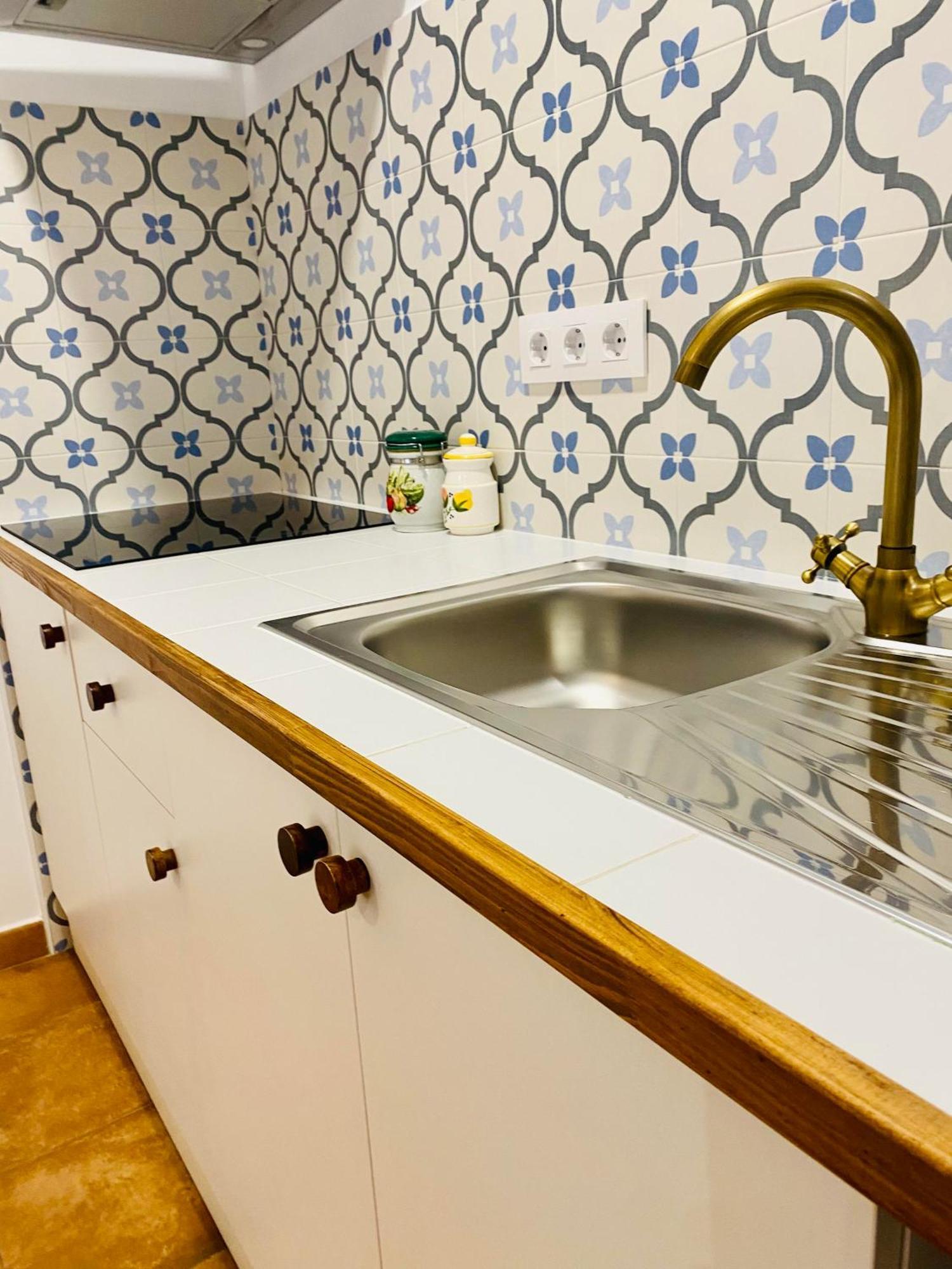 Apartamentos Rurales, La Casa De Baltasar Фондон Экстерьер фото