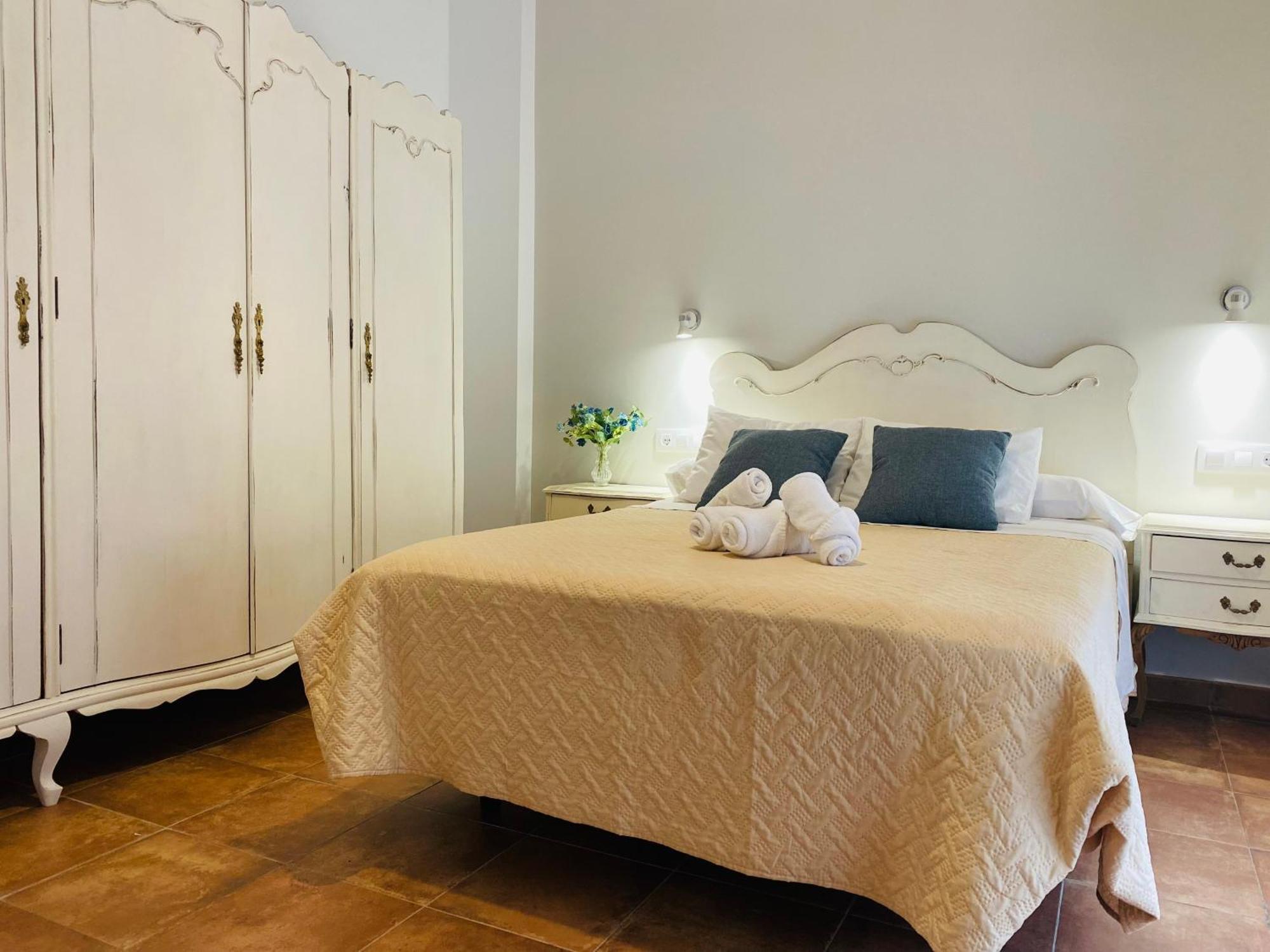Apartamentos Rurales, La Casa De Baltasar Фондон Экстерьер фото